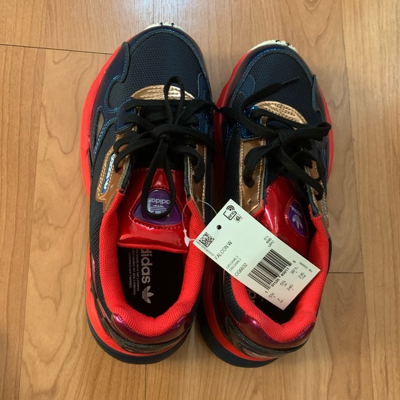NWT!! Adidas Falcon - Picture 4 of 6